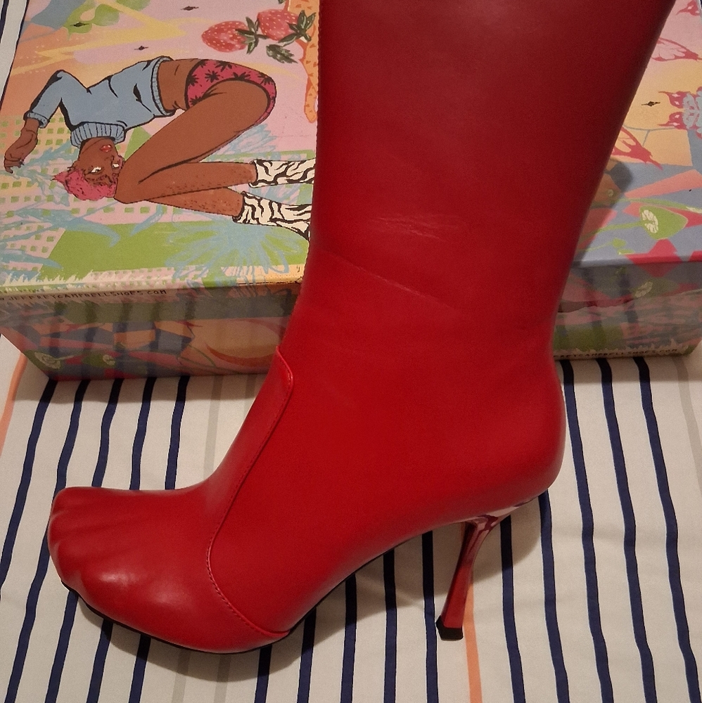 Jeffrey Campbell Red Heeled Boots Bold Statement - Picture 10 of 15
